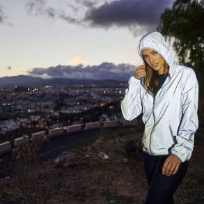 Clique Hardy reflective