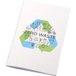 Notesbog med cover af genbrugsmaterialer