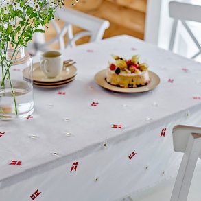 S�dahl Christmas f�dselsdagsbroderi Dug 140 x 320 cm Red