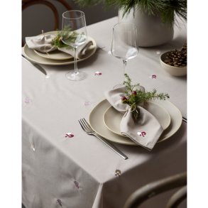S�dahl dug Christmas Hearts dark red -140x220