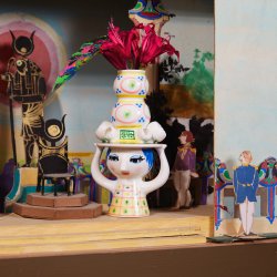 Bjrn WiinbladLady Whit lysestage - pink