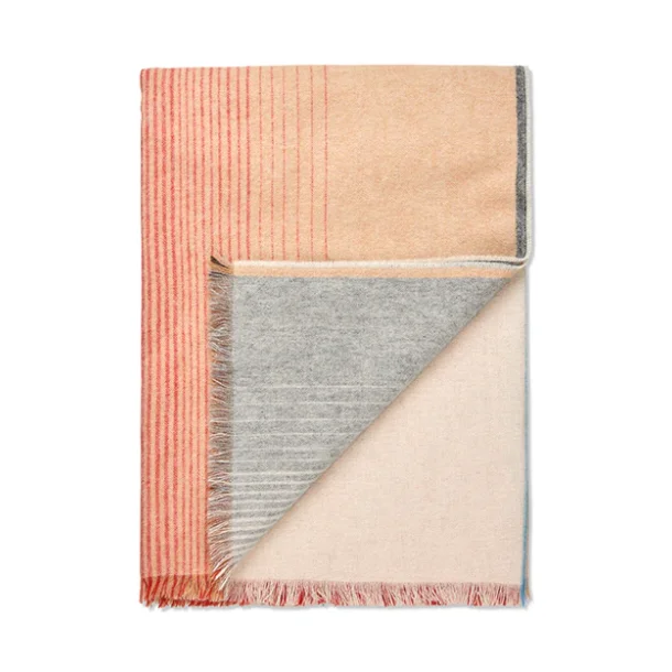 Carta Postale  plaid by Inga Simpe - r�d/gr�