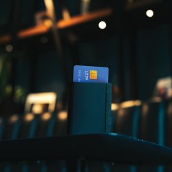 Seekcard RCS rpolyester kort pung med global sporing