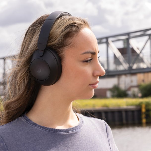 Urban Vitamin Cupertino RCS rplastic ANC hovedtelefon