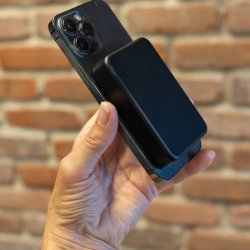 Amporia RCS genanvendt plast 10.000 mAh magnetisk powerbank