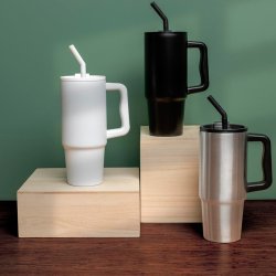 Embrace deluxe RCS genanvendt rustfrit stl krus 900 ml.