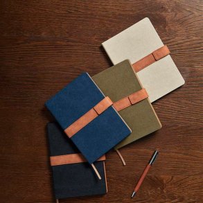 VINGA Bosler notesbog i RCS genanvendt canvas