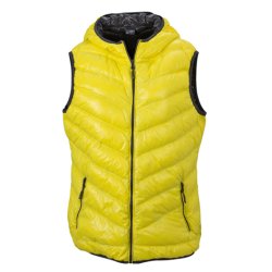 James &amp; Nicholsen vest
